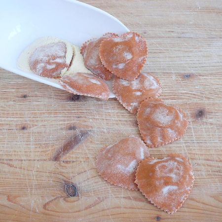 カレンツァーノ Borgo Di Vezzanoヴィラ エクステリア 写真